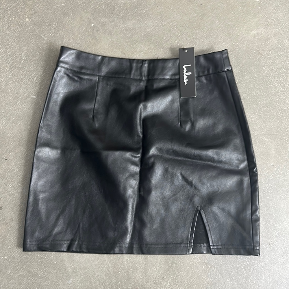 Lulu’s brand new vegan leather skirt. (Was too big in waist for me)